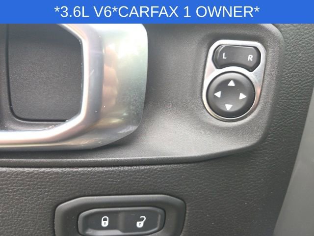 Used 2023 Jeep Wrangler Sahara w/ Cold Weather Group image 29