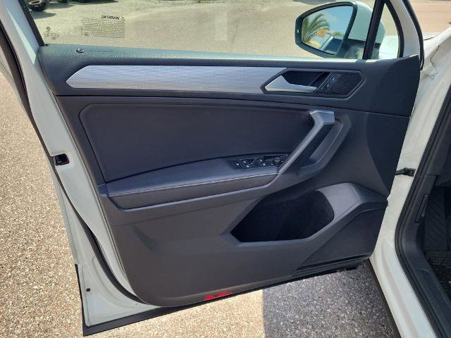 Used 2022 Volkswagen Tiguan S image 19