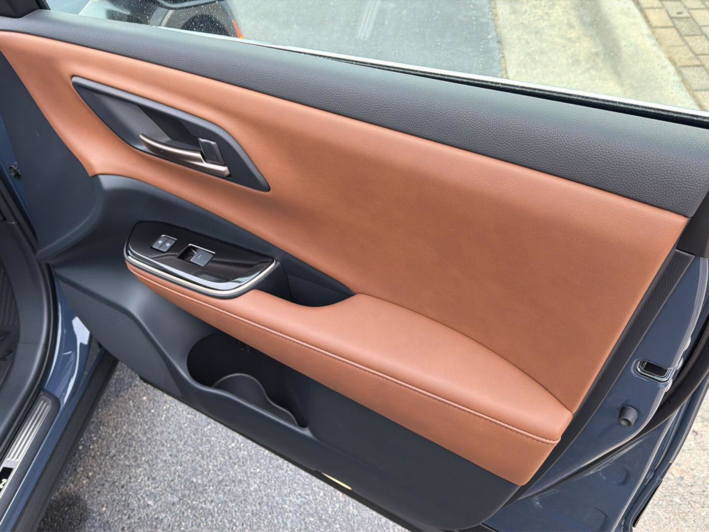 New 2026 Toyota Crown Limited AWD/4WD image 15