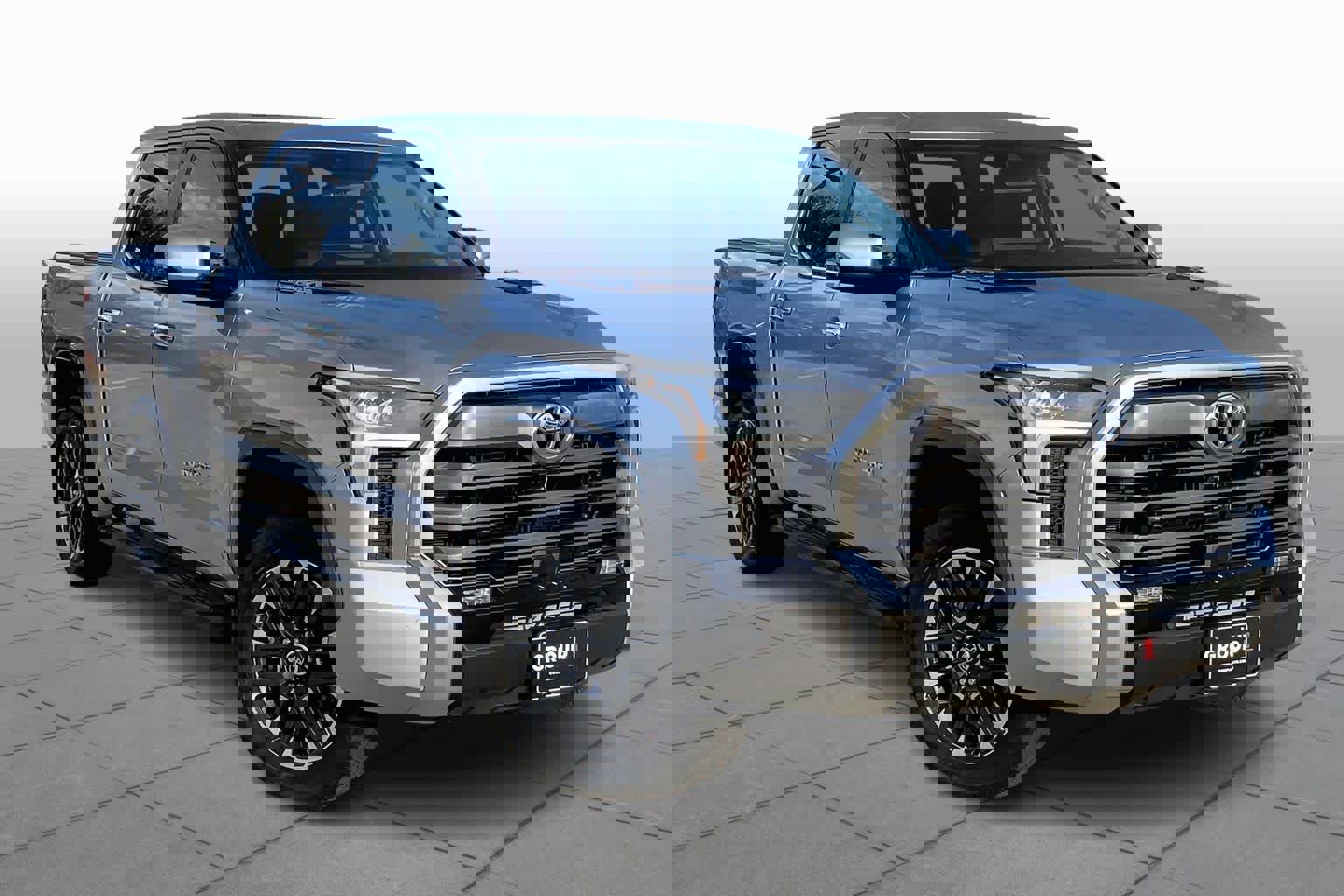 Used 2024 Toyota Tundra Limited w/ Power Package image 4