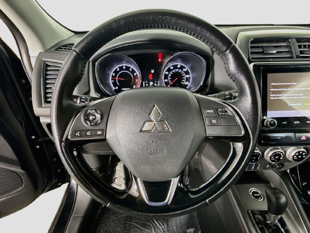 Used 2023 Mitsubishi Outlander Sport ES AWD/4WD image 12
