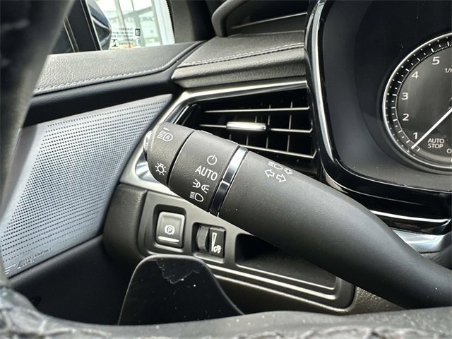 Certified 2023 Cadillac XT6 Premium Luxury image 74