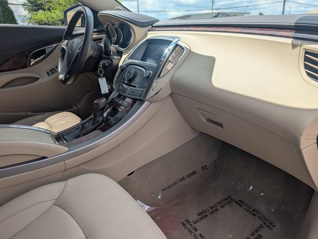 Used 2012 Buick LaCrosse Premium FWD image 23