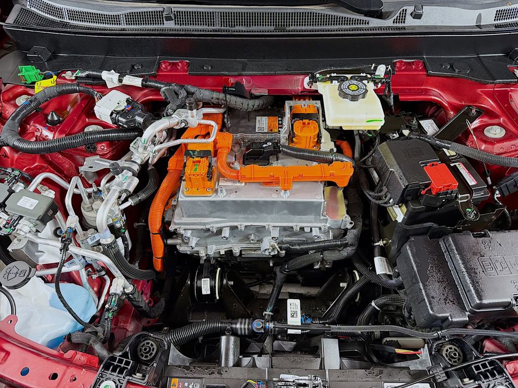 Used 2025 Chevrolet Blazer EV LT w/ Super Cruise Package image 19