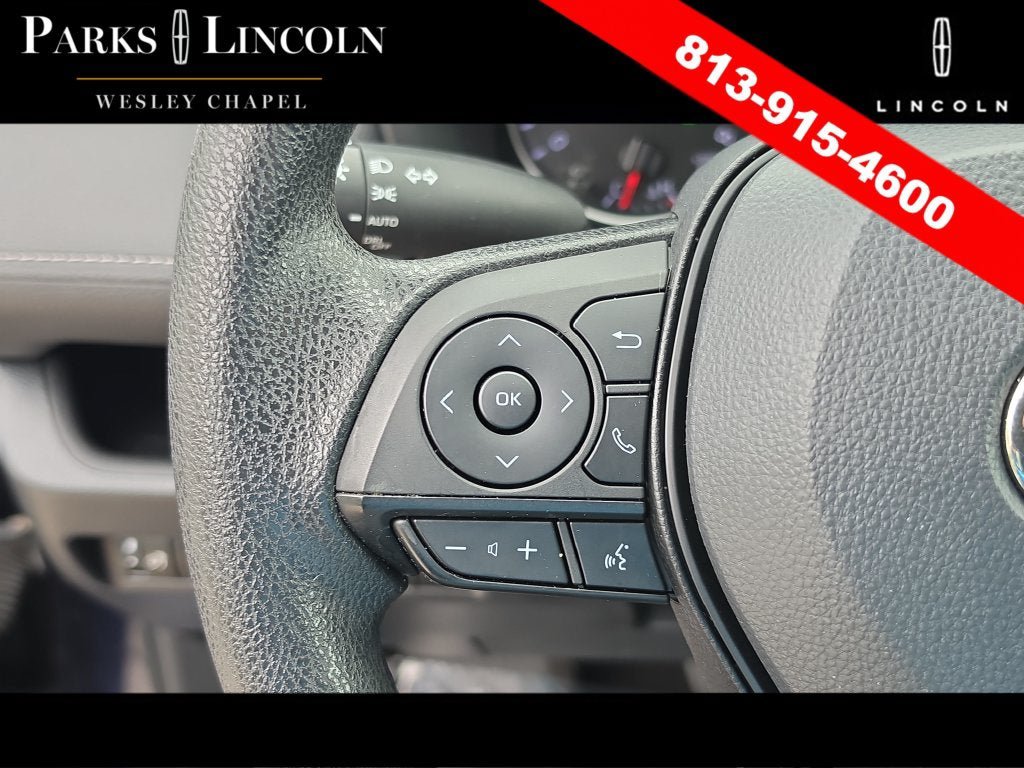 Used 2022 Toyota RAV4 XLE FWD image 29