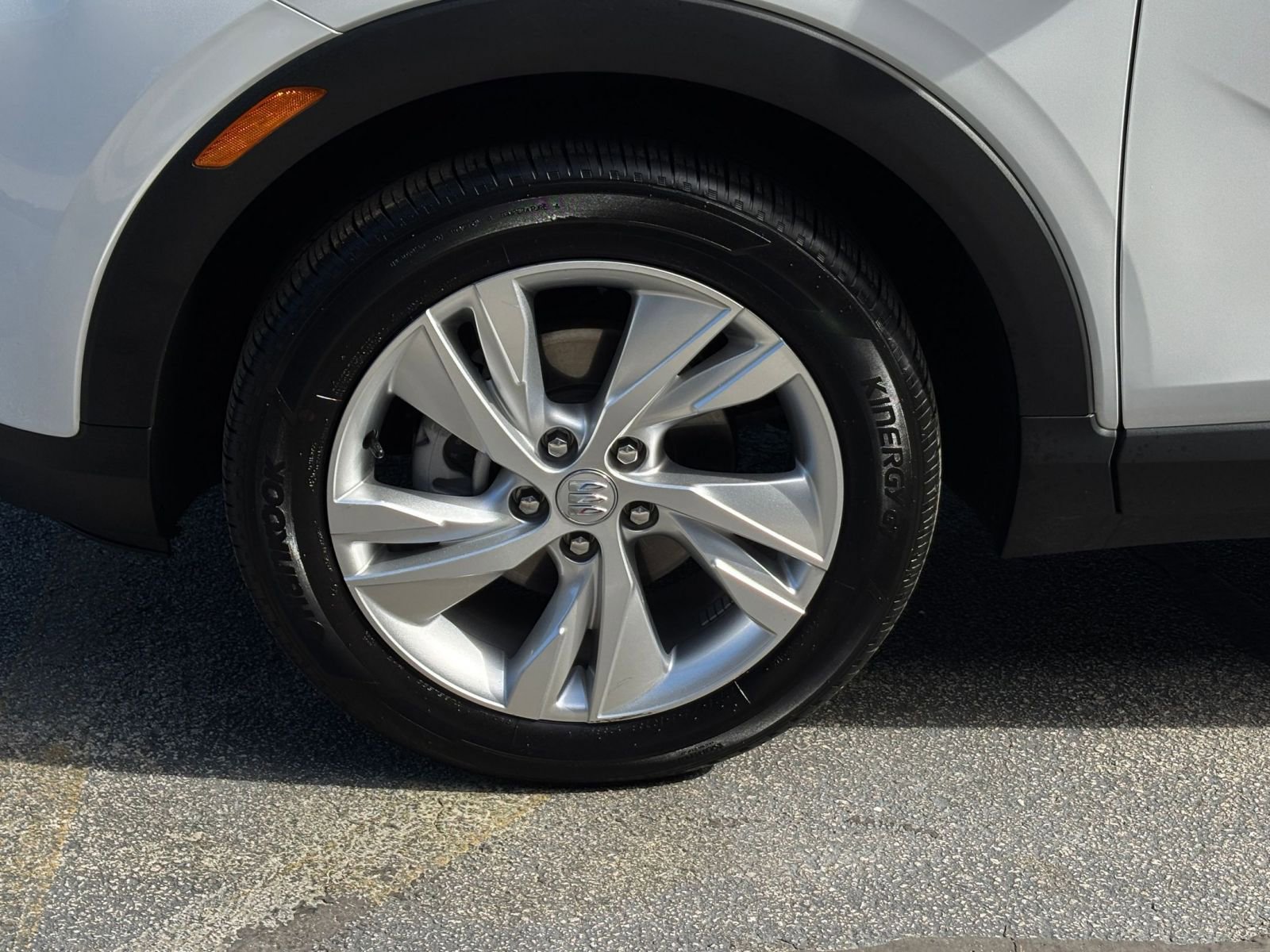 Used 2025 Buick Encore GX Preferred image 30