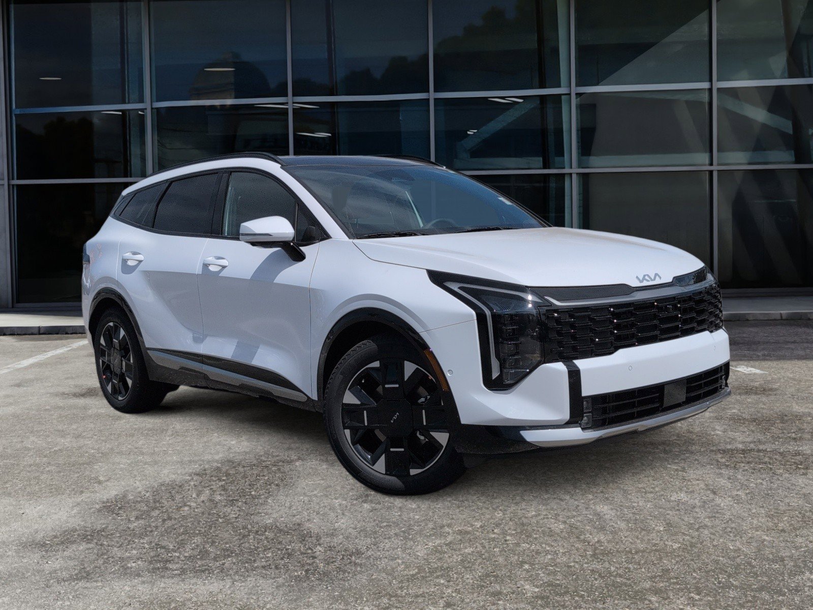 New 2026 Kia Sportage SX image 2