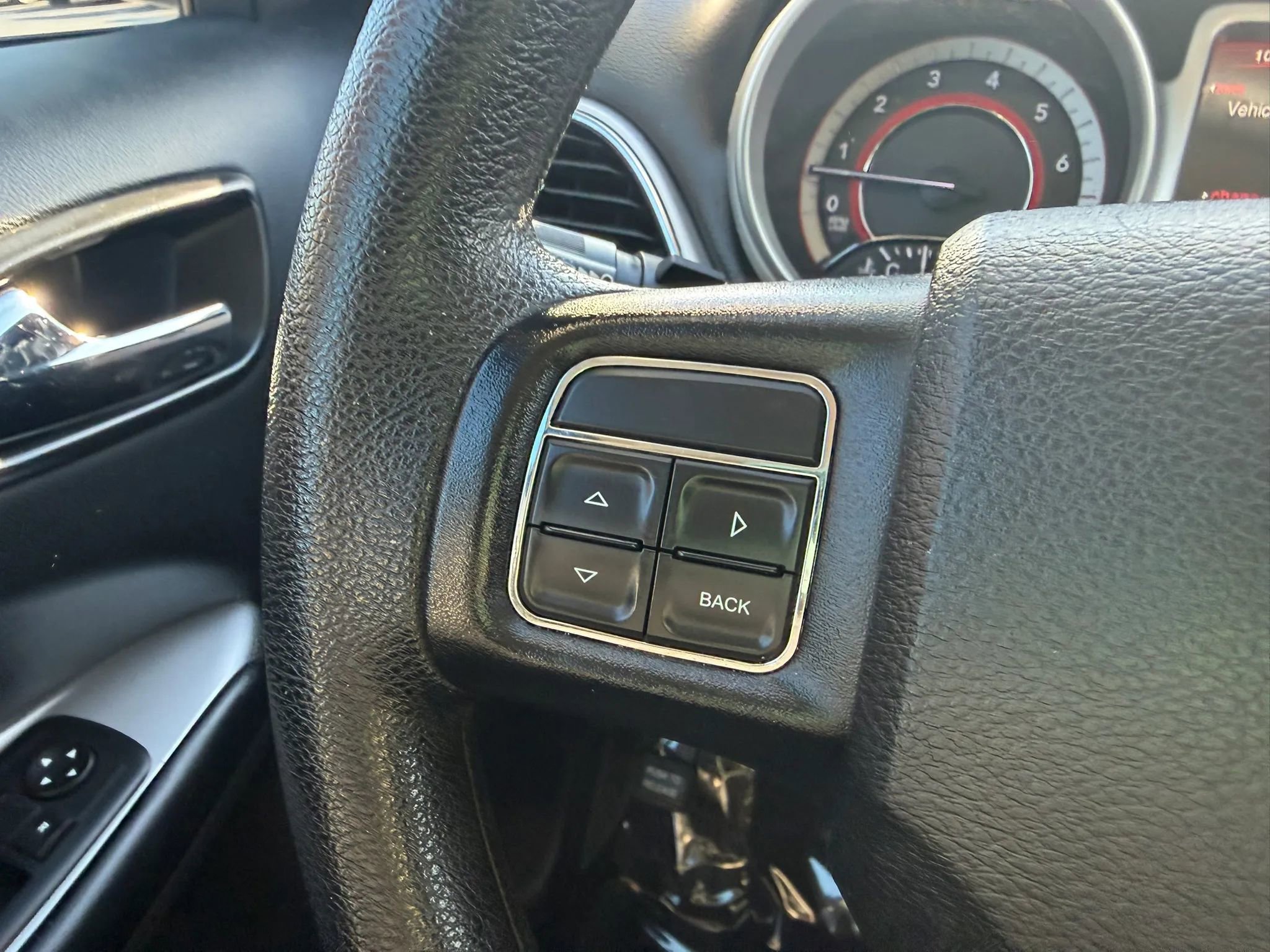 Used 2017 Dodge Journey SXT w/ Comfort/Convenience Group image 20