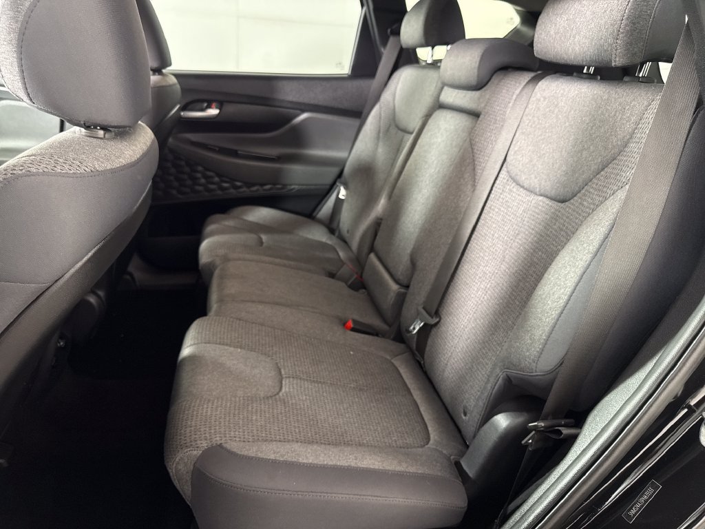 Used 2023 Hyundai Santa Fe SEL FWD image 15