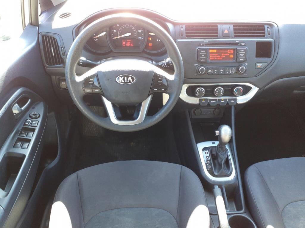 Used 2013 Kia Rio LX w/ PWR Pkg image 11