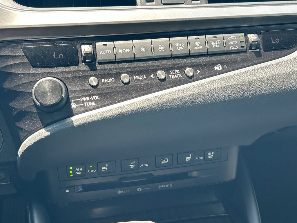 Used 2019 Lexus ES 350 w/ Accessory Package 2 FWD image 16