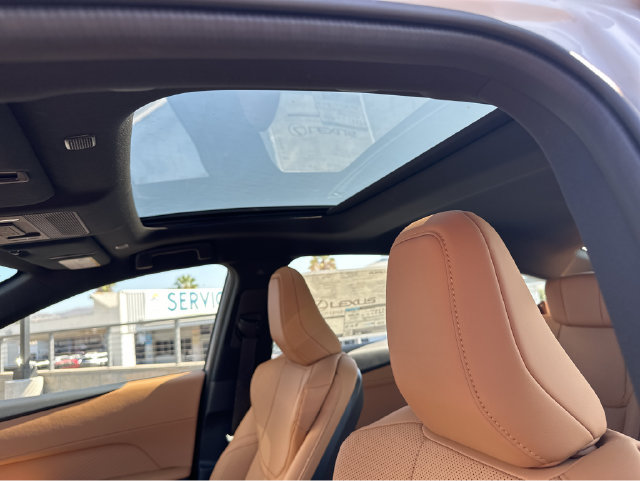 New 2026 Lexus ES 350e w/ Convenience Package FWD image 15