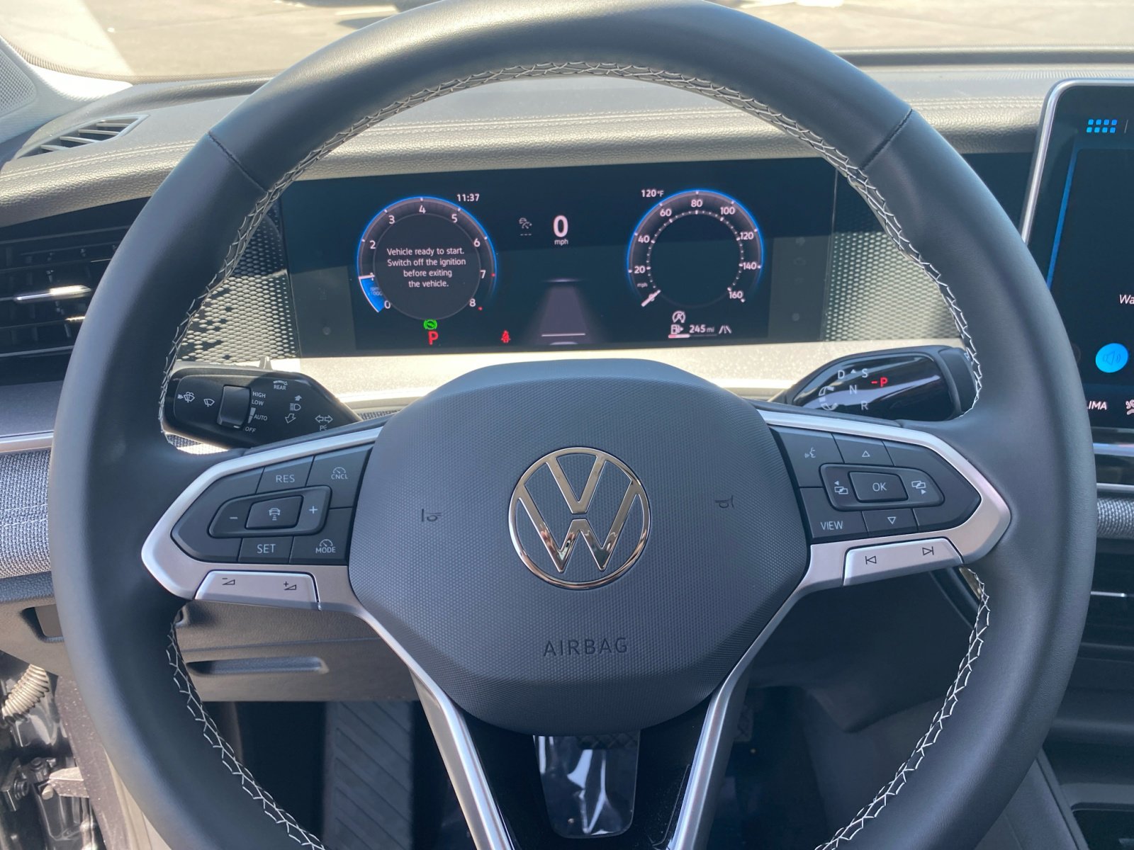 New 2025 Volkswagen Tiguan S image 9