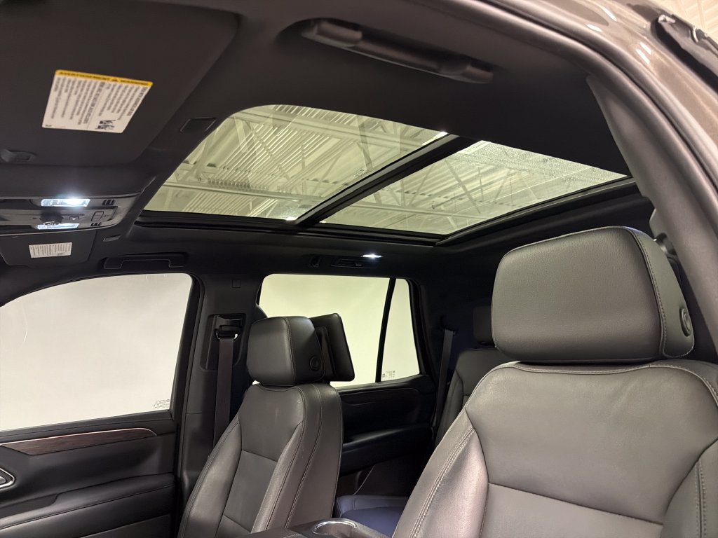 Used 2021 Chevrolet Tahoe Z71 w/ Rear Media and Nav Package AWD/4WD image 30