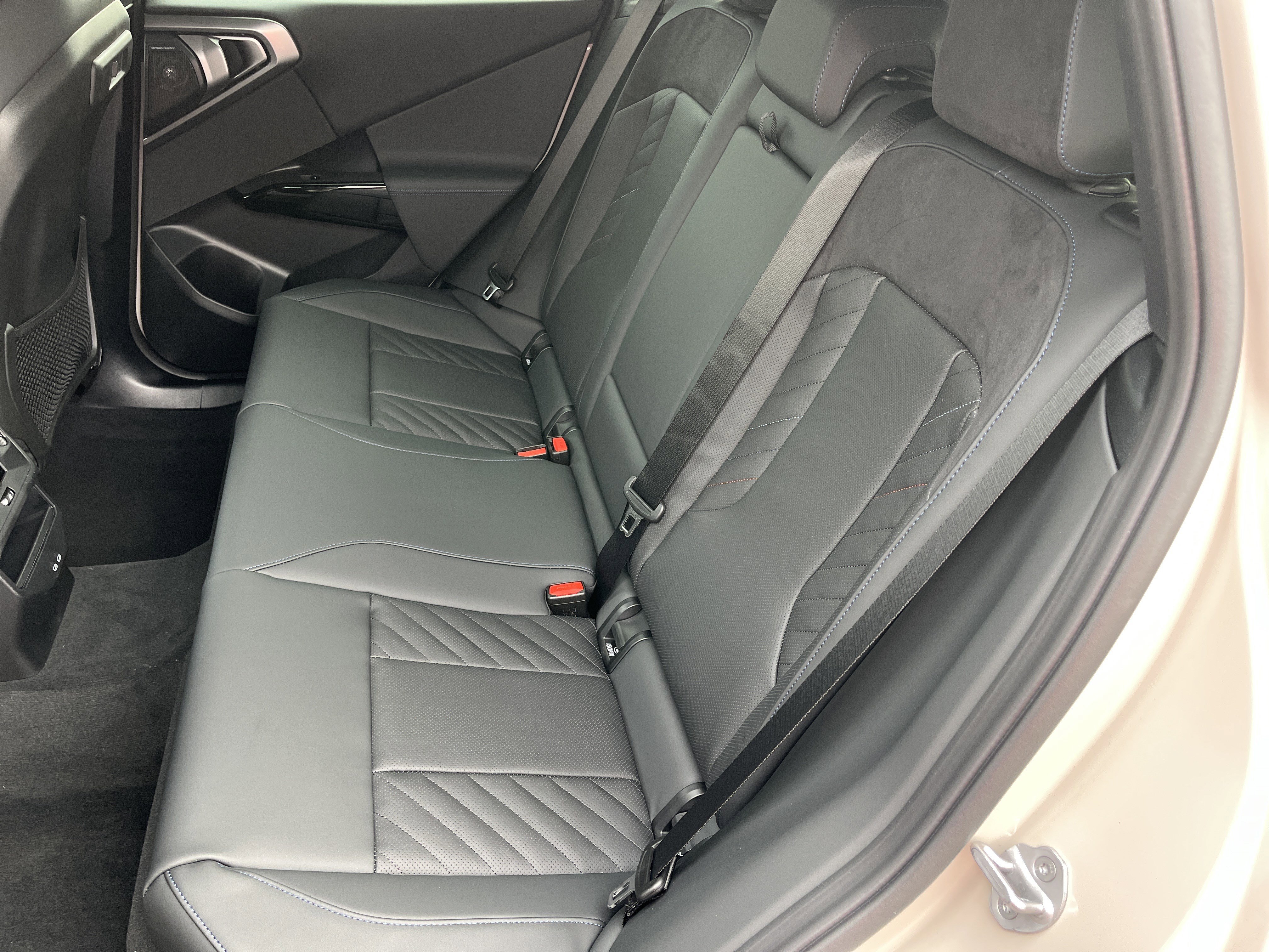 New 2026 BMW X3 xDrive30 image 17