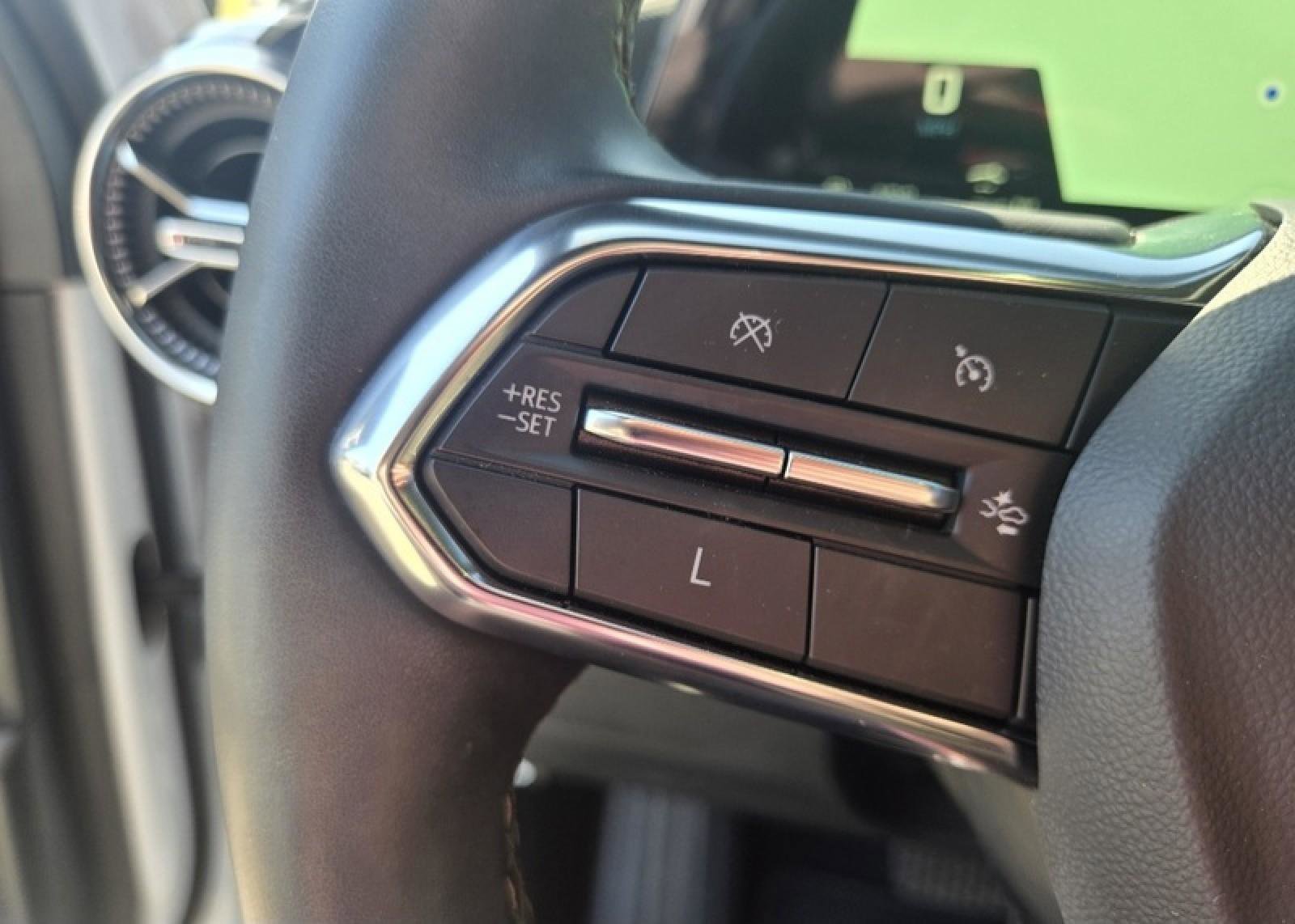 Used 2025 Chevrolet Equinox LT image 12