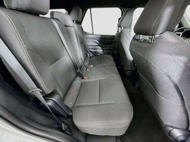 Certified 2026 Toyota 4Runner SR5 AWD/4WD image 28