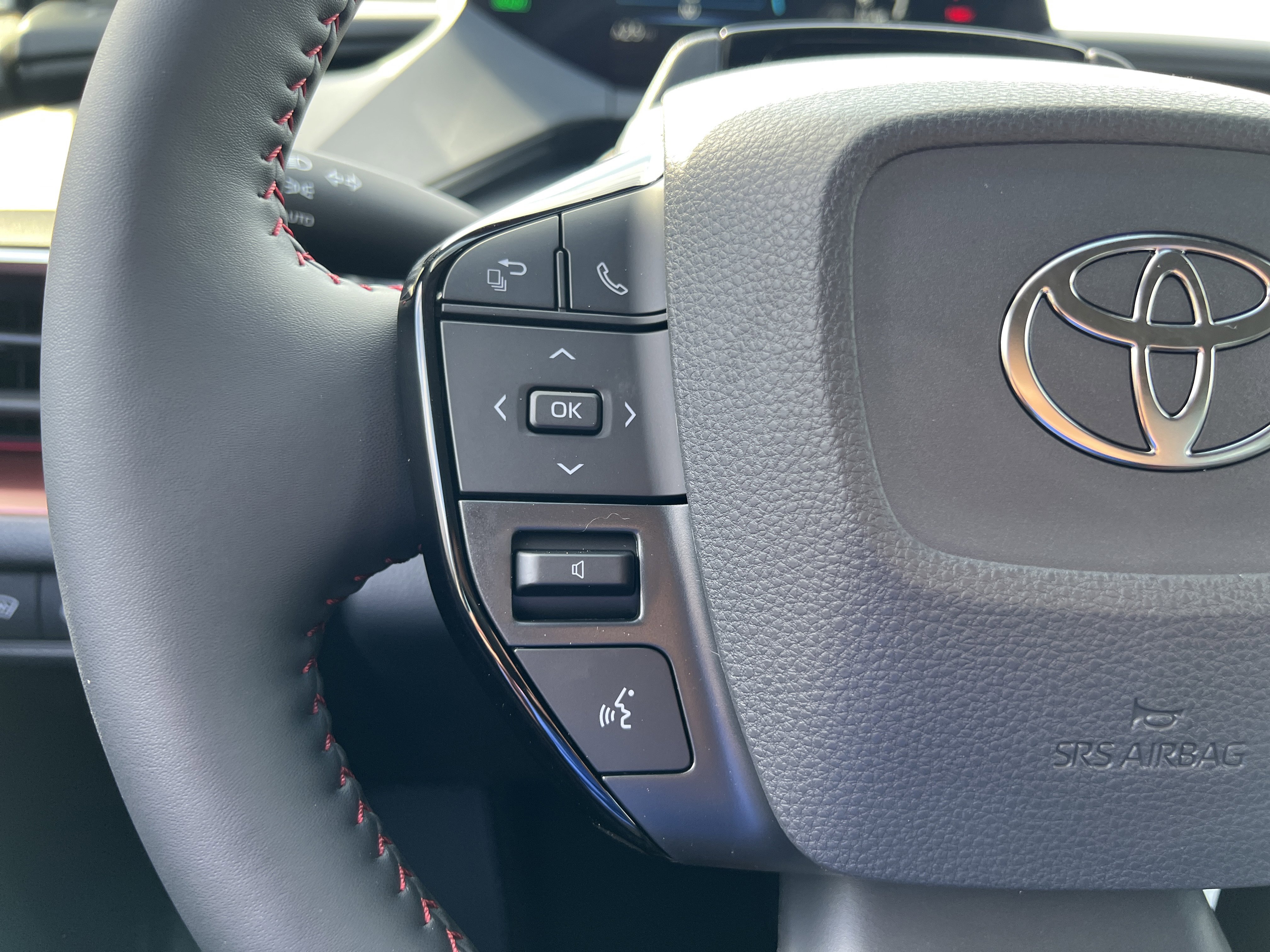 New 2026 Toyota Prius Plug-In Hybrid image 16