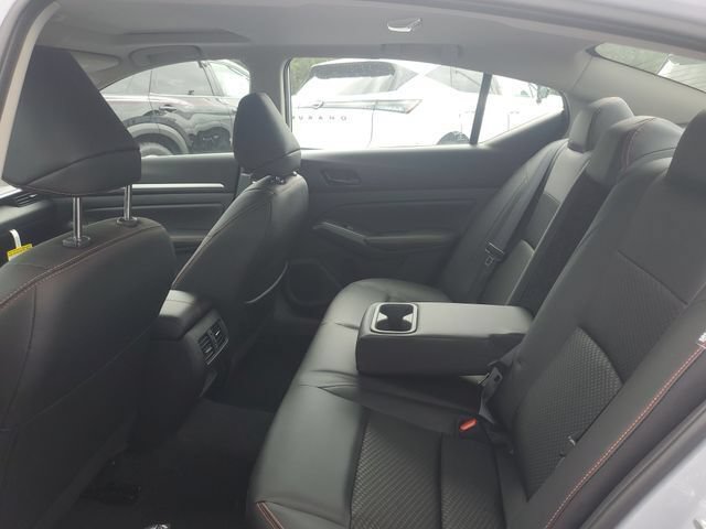 New 2026 Nissan Altima 2.5 SR w/ SR Midnight Edition Package FWD image 8