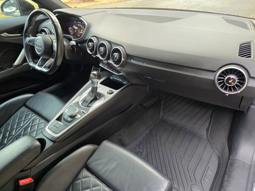 Used 2017 Audi TT 2.0T w/ Technology Package image 12