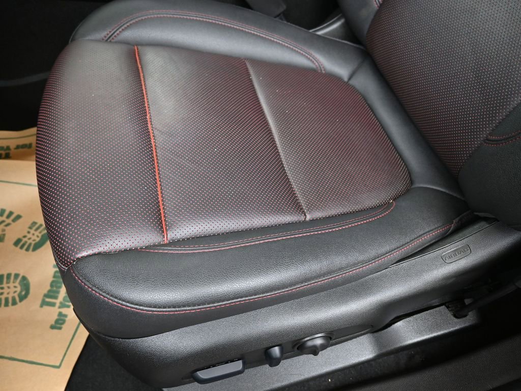 Used 2023 Chevrolet Blazer RS w/ LPO, Floor Liner Package image 23