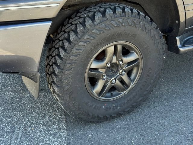 Used 2005 Lexus LX 470 4WD image 41