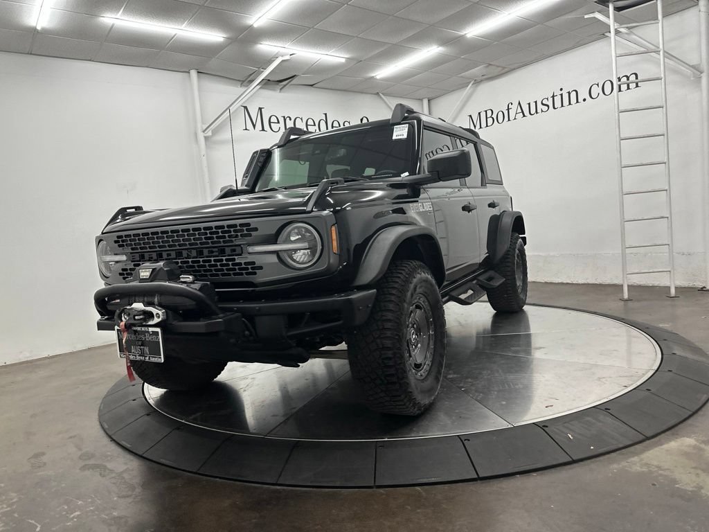 Used 2024 Ford Bronco Everglades AWD/4WD image 3