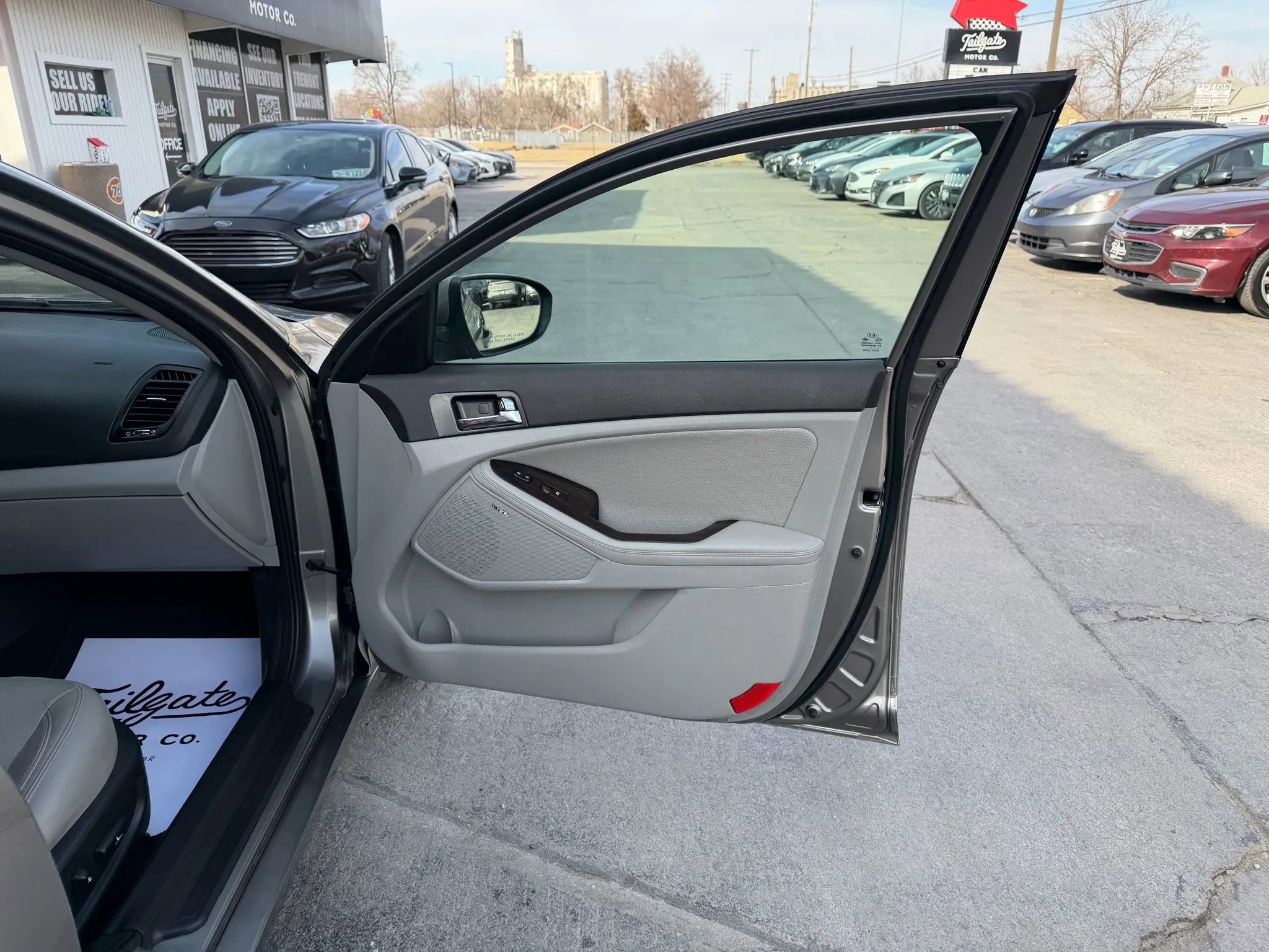 Used 2013 Kia Optima EX w/ Premium Pkg image 13