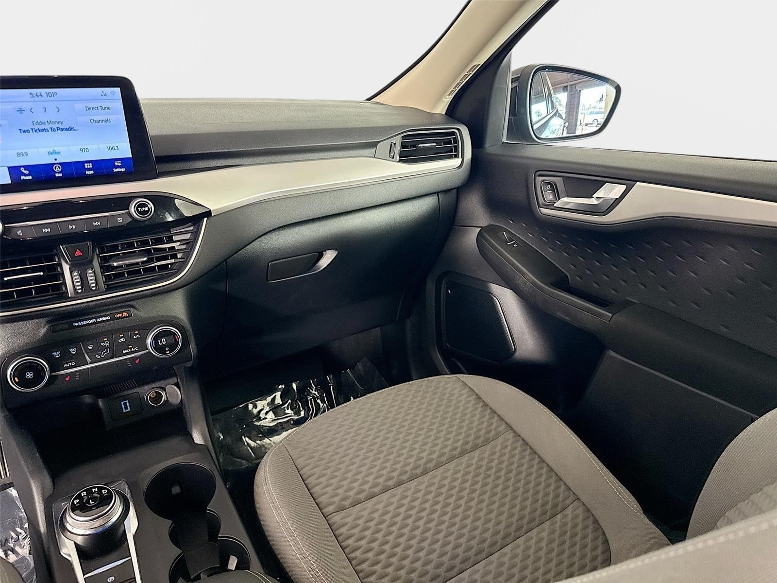 Used 2020 Ford Escape SE FWD image 25