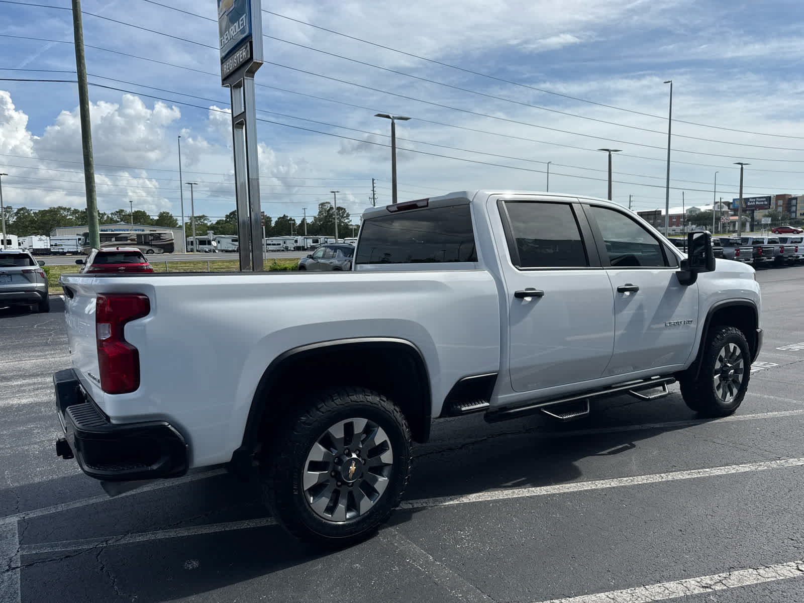 Used 2025 Chevrolet Silverado 2500 Custom w/ Custom Value Package AWD/4WD image 3