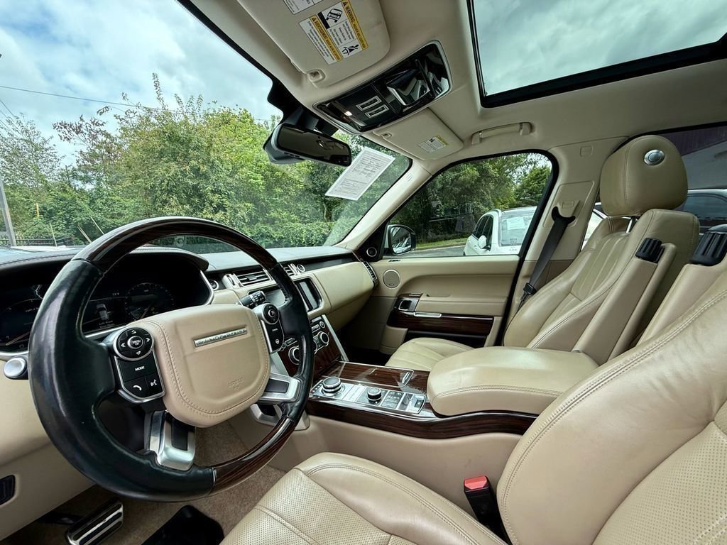 Used 2014 Land Rover Range Rover Supercharged image 15