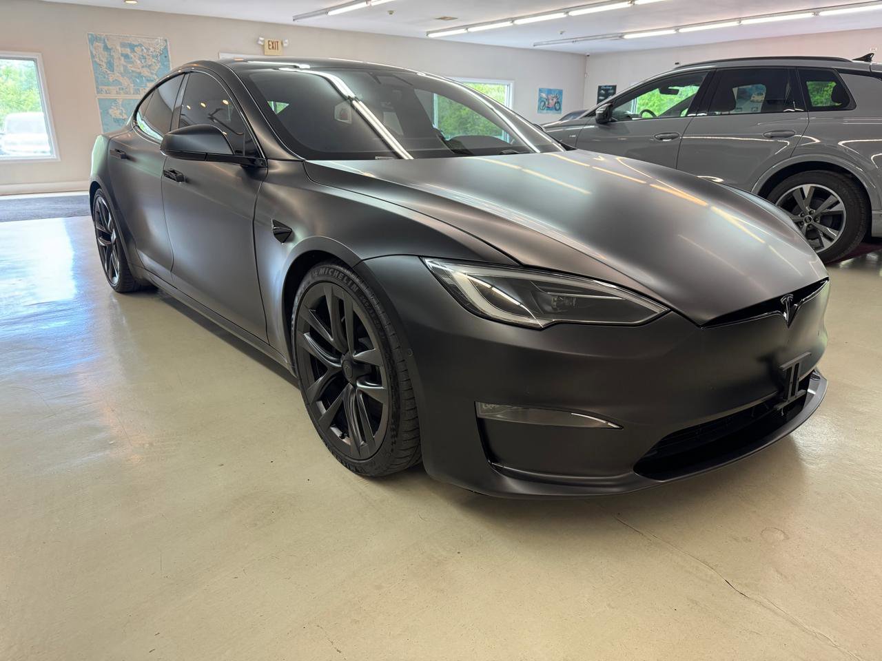 Used 2022 Tesla Model S Standard Range AWD/4WD image 4