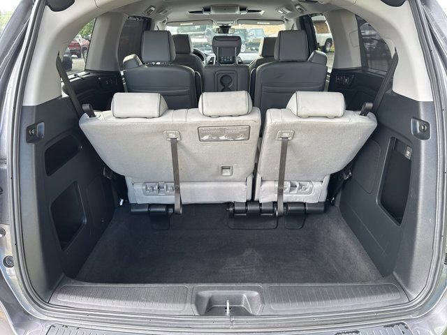 Used 2024 Honda Odyssey Elite image 12