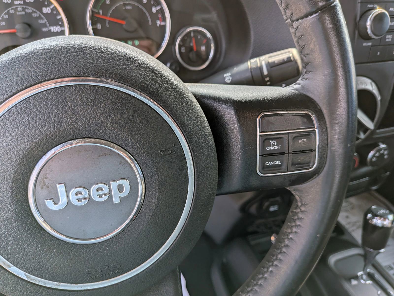 Used 2016 Jeep Wrangler Sport w/ Connectivity Group image 36