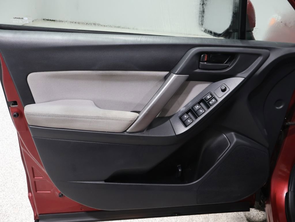 Used 2015 Subaru Forester 2.5i Premium image 13