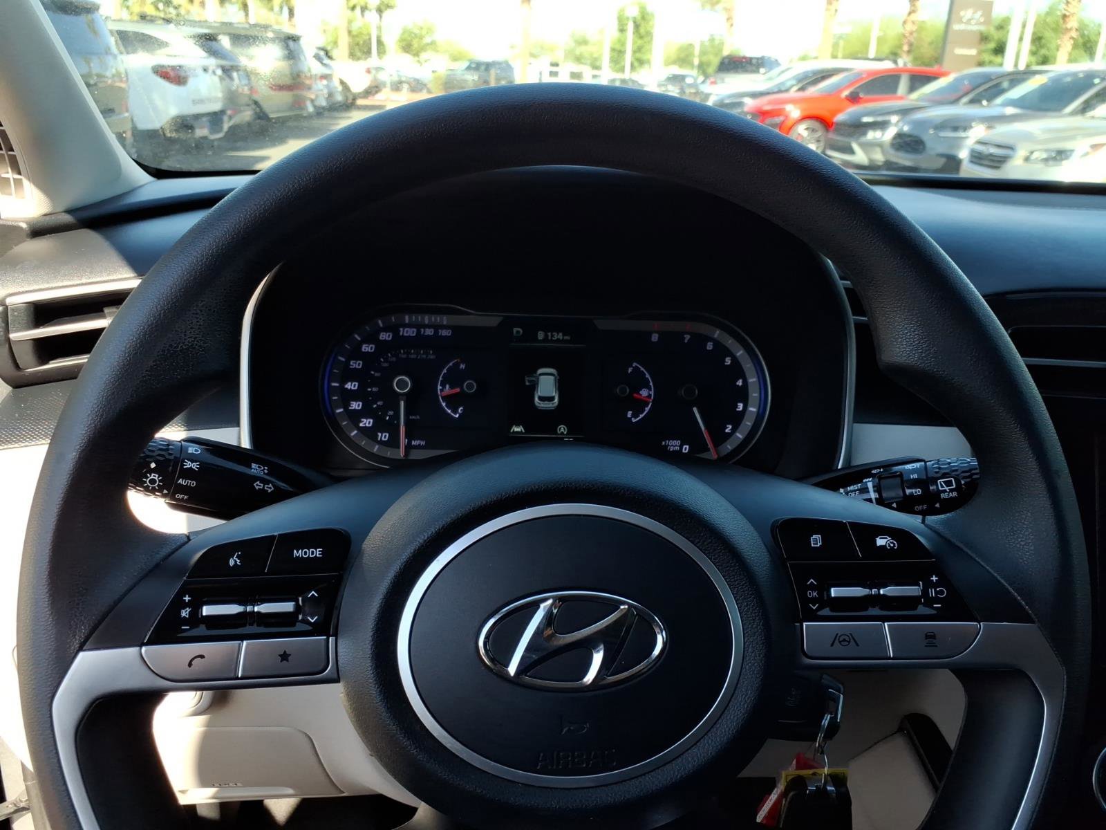 Certified 2023 Hyundai Tucson SE AWD/4WD image 18