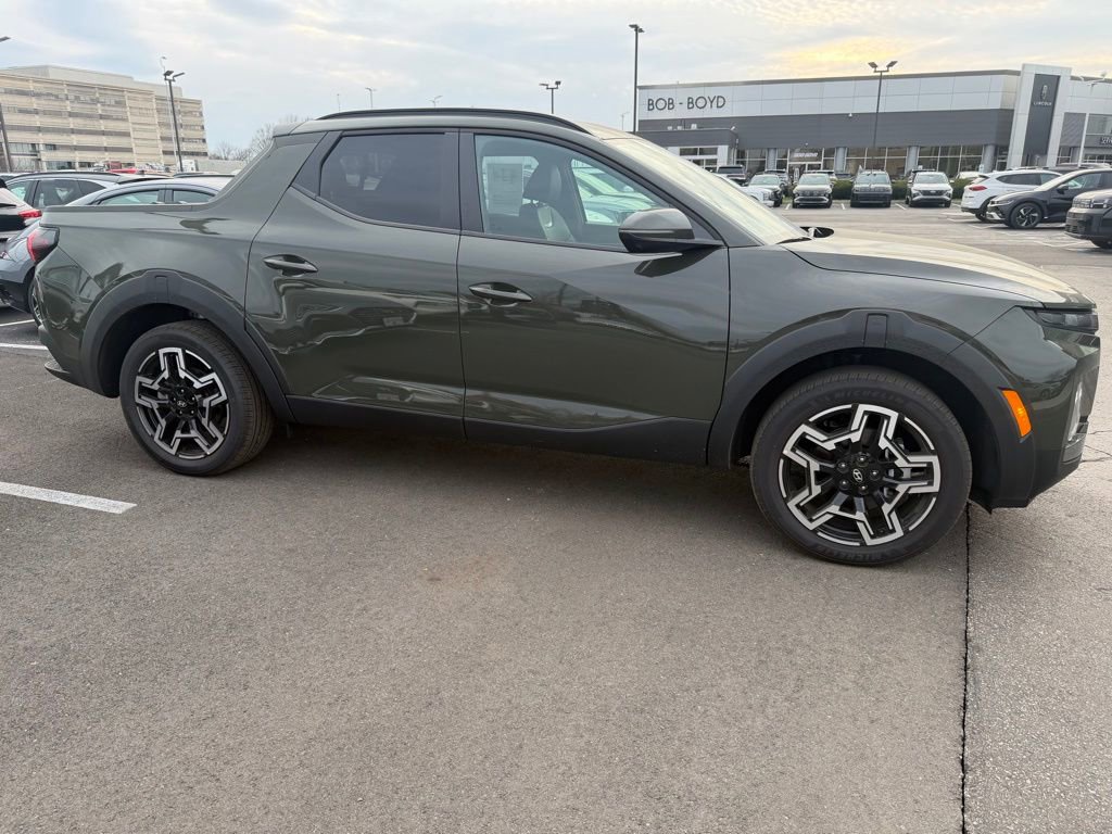Used 2026 Hyundai Santa Cruz Limited image 3