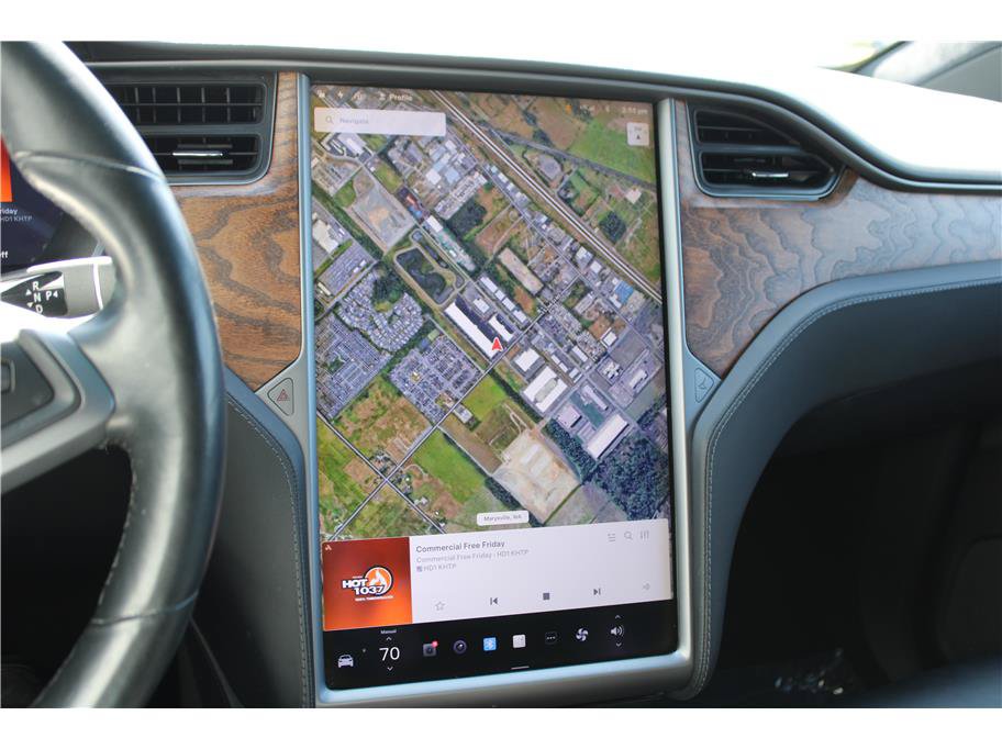 Used 2018 Tesla Model X 75D AWD/4WD image 22