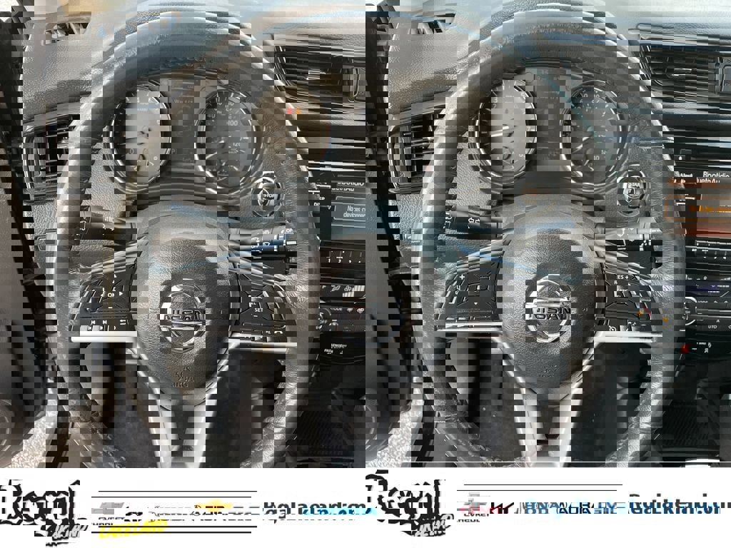 Used 2017 Nissan Rogue SV image 28