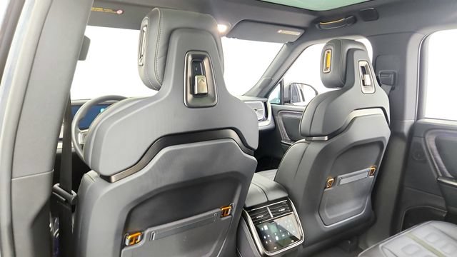 Used 2026 Rivian R1S Adventure AWD/4WD image 50