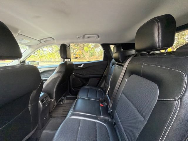 Used 2022 Ford Escape SEL FWD image 12
