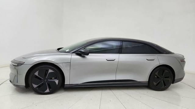 Used 2024 Lucid Air Touring image 3