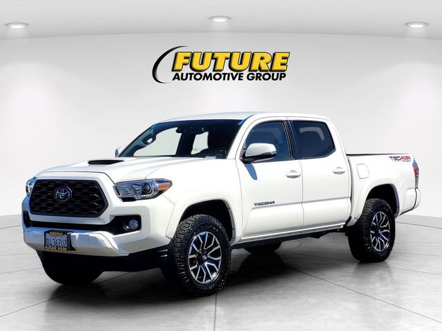 Used 2020 Toyota Tacoma TRD Sport w/ Technology Package AWD/4WD image 8