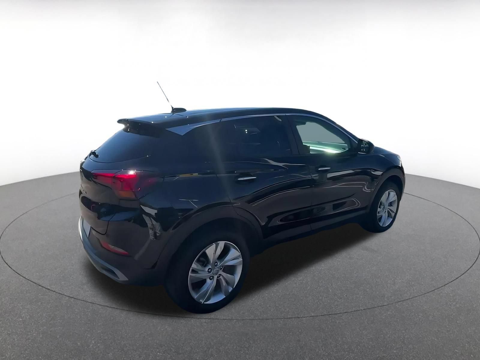 Used 2025 Buick Encore GX Preferred AWD/4WD image 14