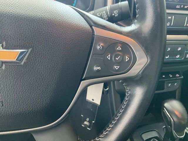 Used 2022 Chevrolet Colorado Z71 w/ Safety Package RWD image 10