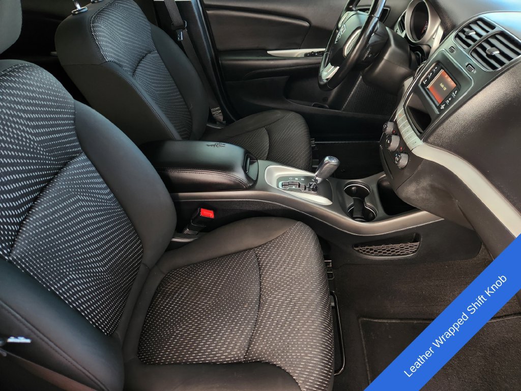 Used 2020 Dodge Journey SE w/ SE Popular Equipment Group FWD image 16