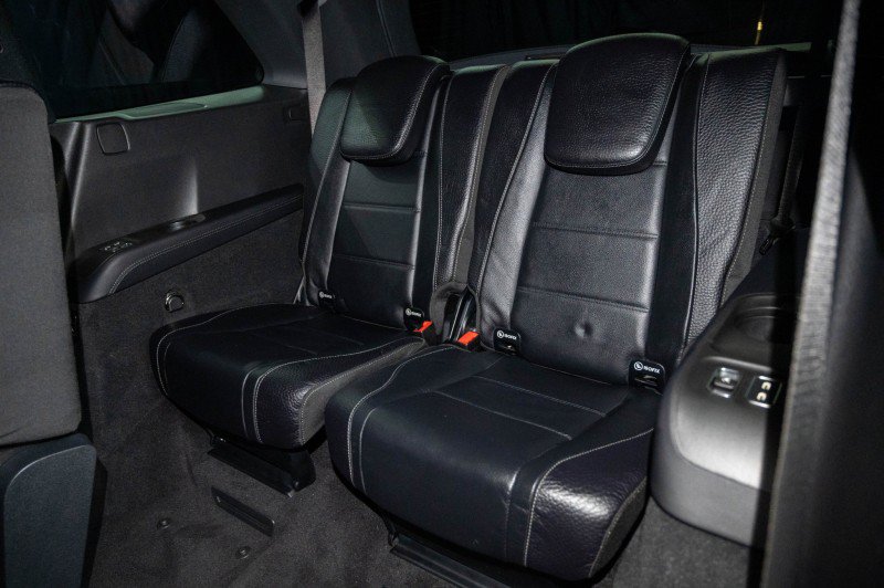 New 2026 Mercedes-Benz GLS 450 4MATIC image 16