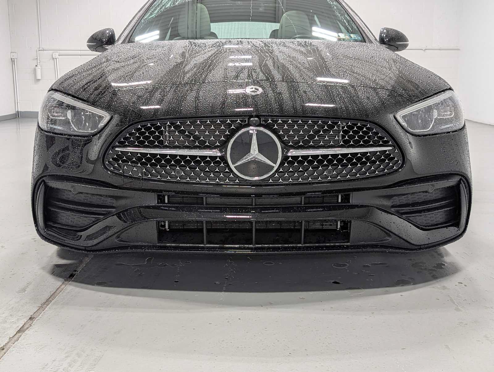 Certified 2023 Mercedes-Benz C 300 4MATIC Sedan image 2