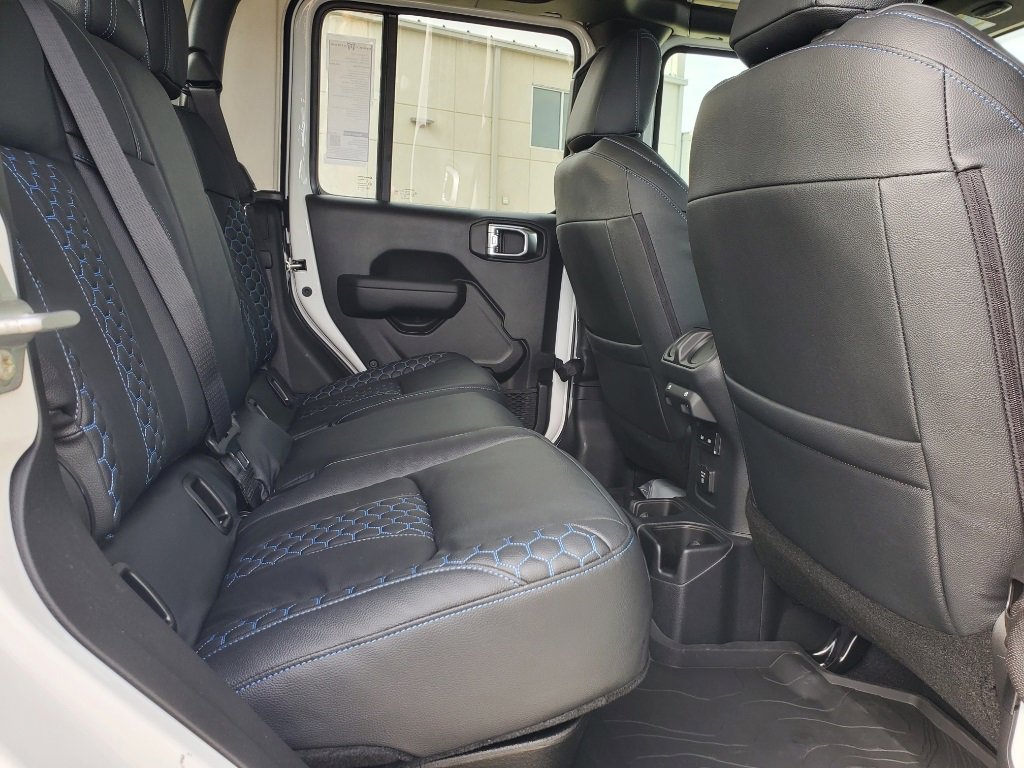 Used 2023 Jeep Gladiator Sport image 47