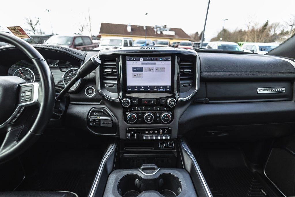 Used 2022 RAM 3500 Laramie image 30